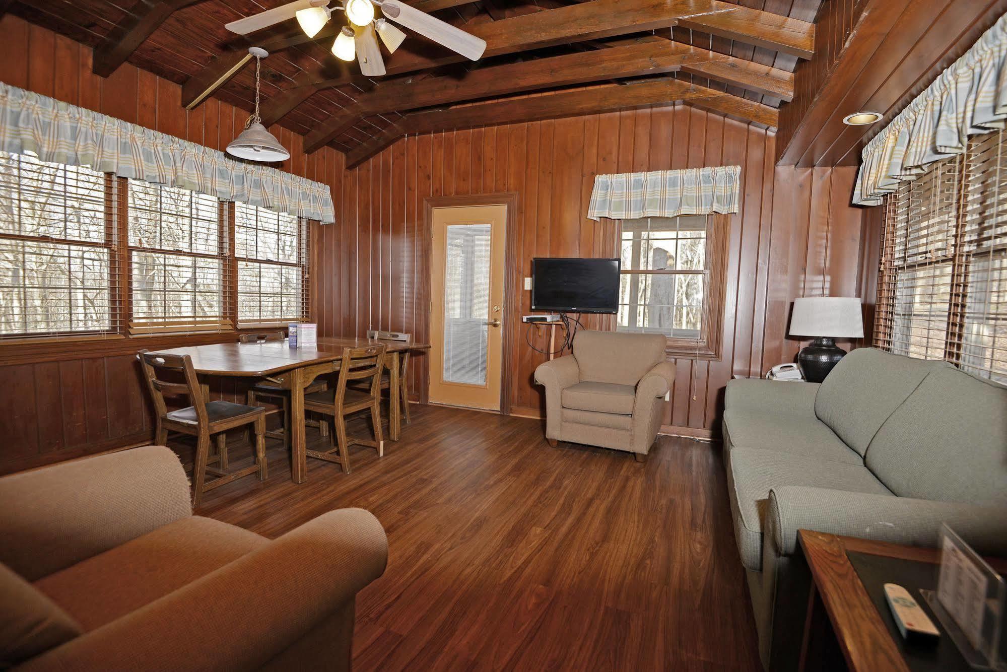 Lake Cumberland State Resort Park Jamestown Экстерьер фото