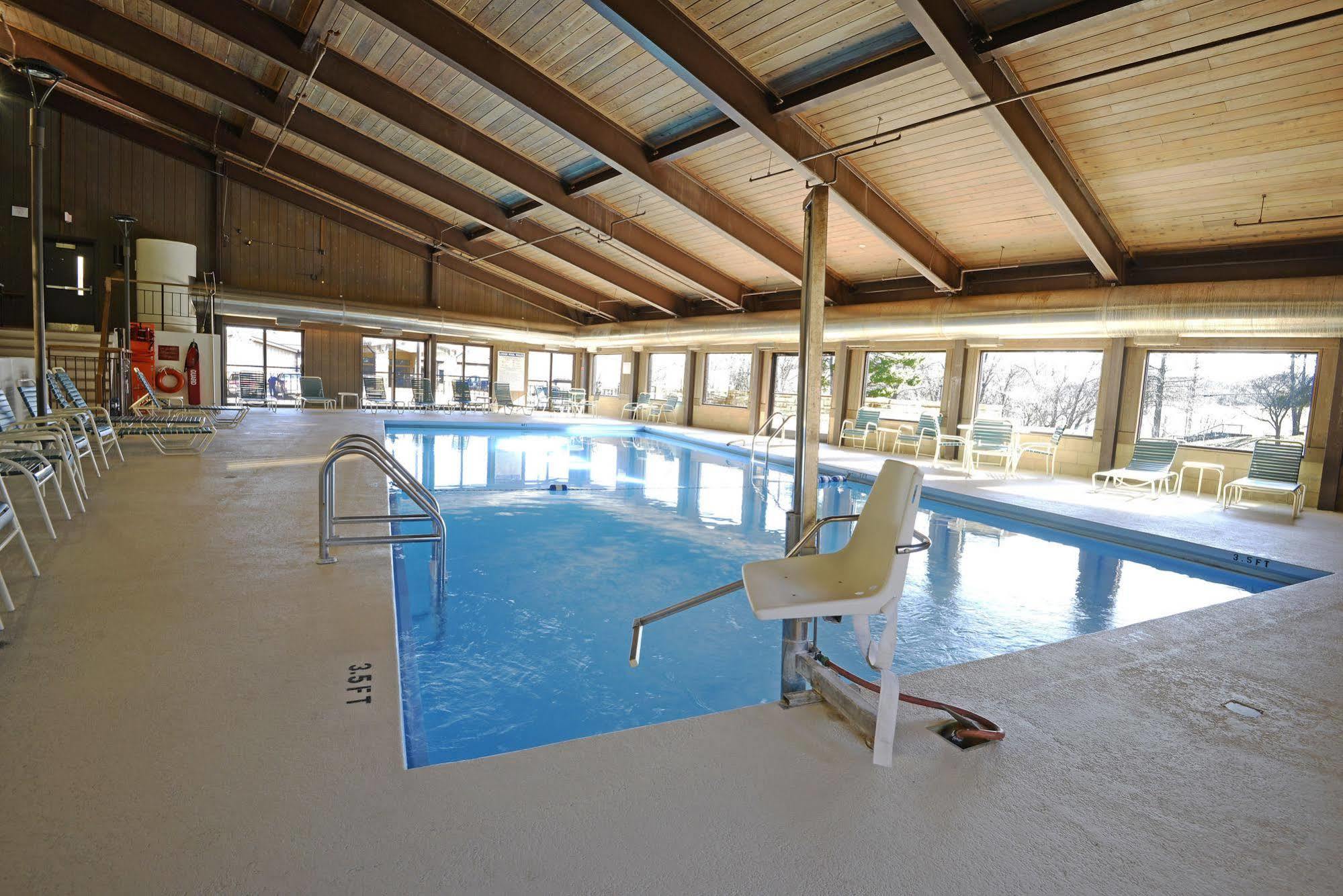 Lake Cumberland State Resort Park Jamestown Экстерьер фото